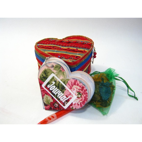 Vintage Fabric Embellished Trinket Jewelry Keepsake Box with Mini Journal Diary - Picture 9 of 9